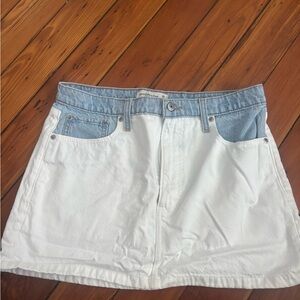 Abercrombie & Fitch White and Light Blue Skirt